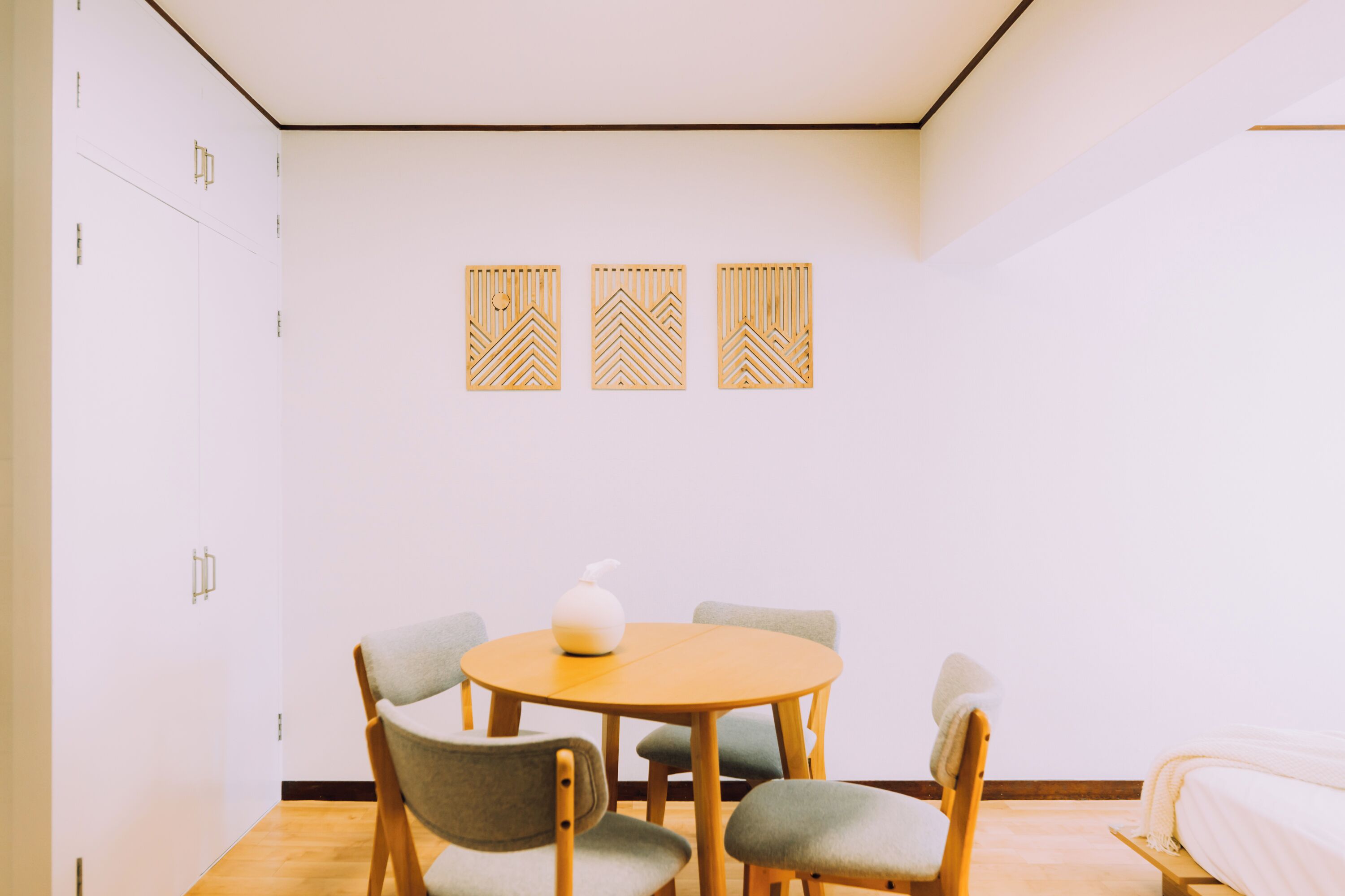 Apartment | Dining