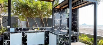 Sky Beach Pool Villa Chanthaburi 1