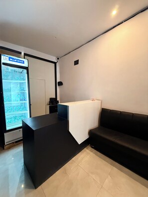 Lobby - Hotel The Edge (Rewa)