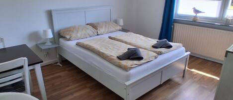 Wifi gratis y ropa de cama