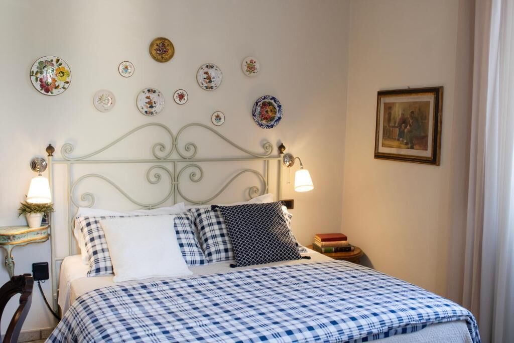 In-room safe, iron/ironing board, free WiFi, bed sheets