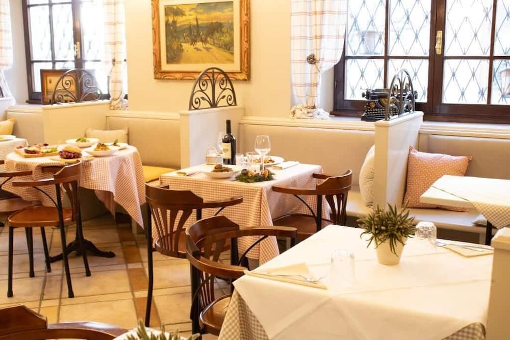 Boutique Hotel Fox's Inn