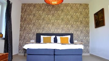 Deluxe-Doppelzimmer, Gartenblick | Zimmersafe, kostenloses WLAN, Rollstuhlgeeignet