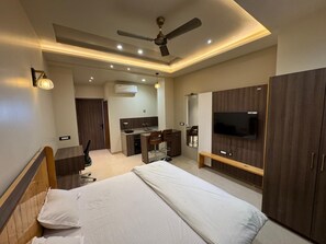 Free WiFi - Studio 24 (Jaipur)