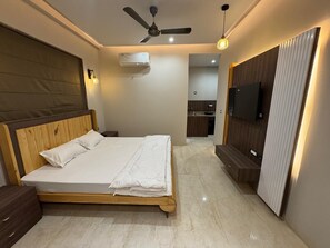 Free WiFi - Studio 24 (Jaipur)
