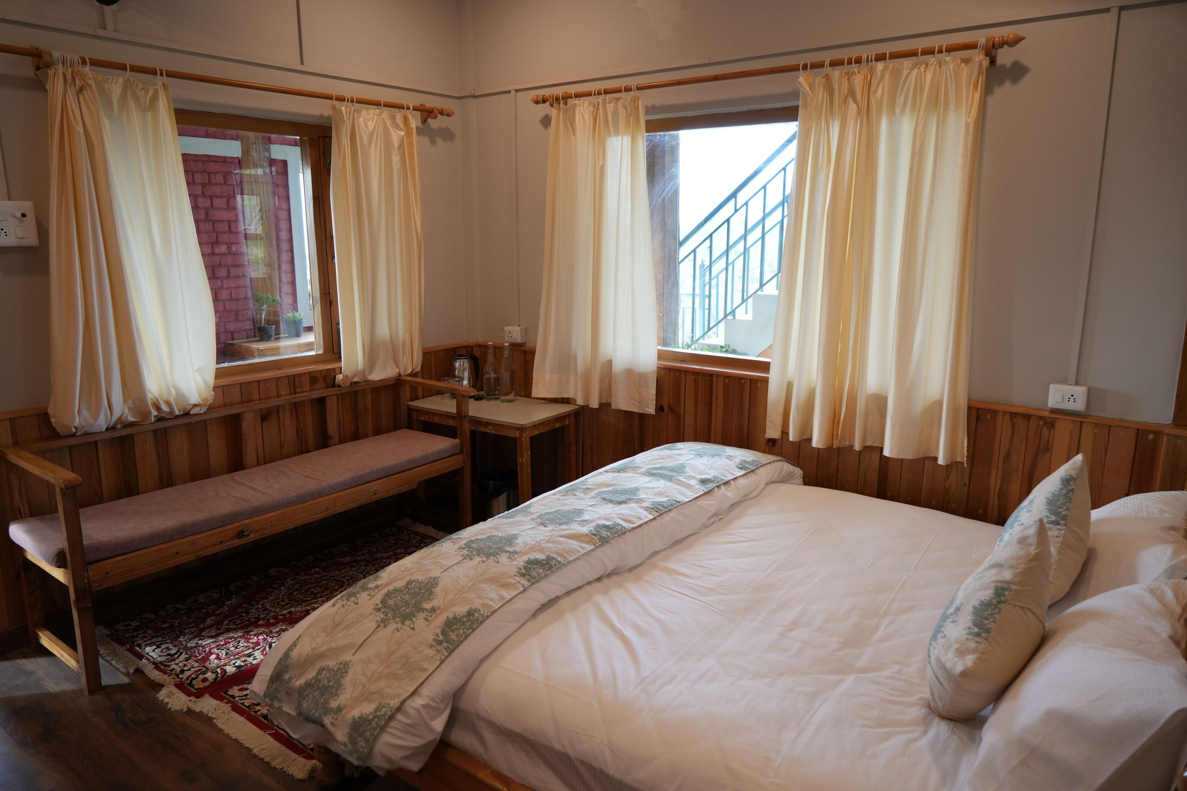4 bedrooms, free WiFi, bed sheets
