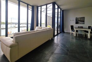 Living area - Vrbo Property (Lübeck)