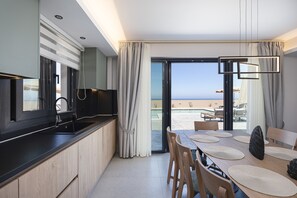 House - Villa Selene Luxury Sea View Villa (Mylopotamos)