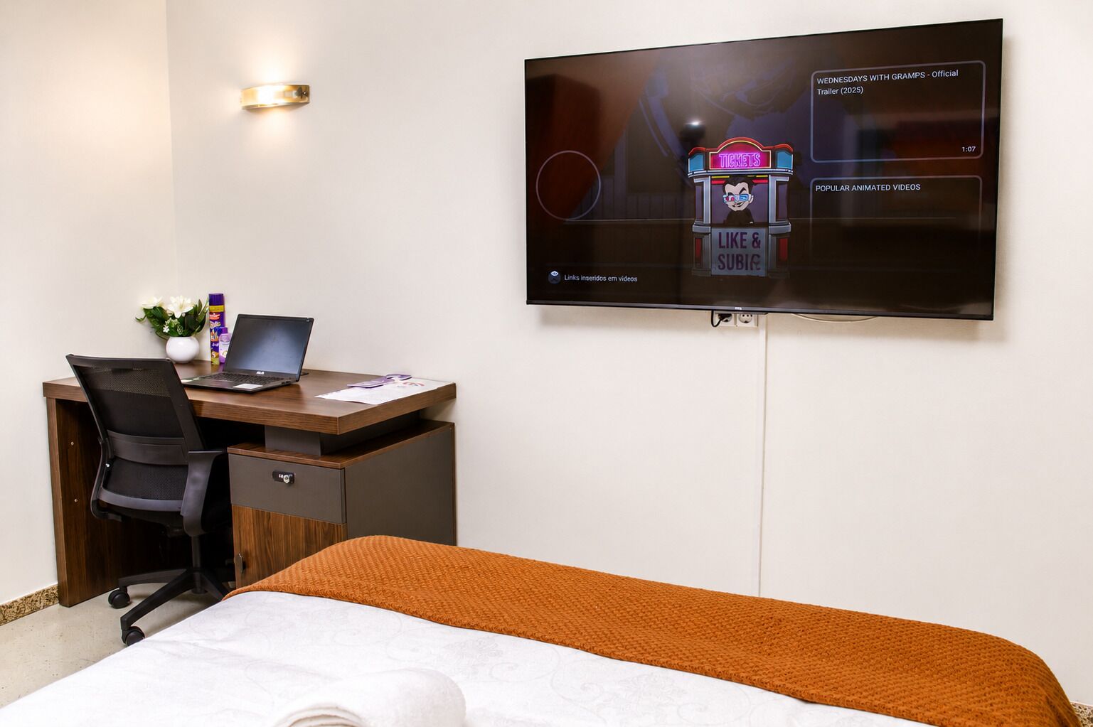 Double Room | Desk, laptop workspace, free WiFi