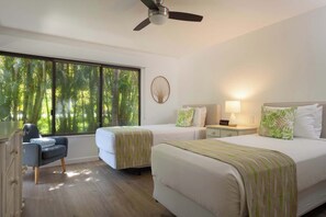 Iron/ironing board, travel cot, WiFi, bed sheets - Wailea Elua 705 – Oceanfront Beach Retreat (Wailea-Makena)