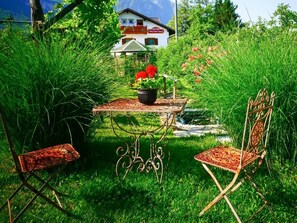 Outdoor dining - Hotel Villnerhof (ITALIAN ALPS)