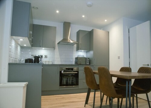 Charming 2 Bedroom Apartment in Birmingham