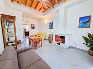 Living area - Villa Corallo, entire villa 4km from Alghero with breathtaking views of Capo Caccia (Sardegna)