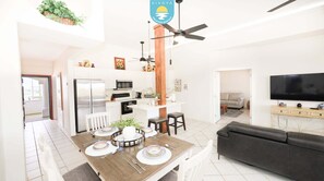 Smart TV - Casa Blanca 302A | Sea Breeze Retreat (Puerto Peñasco)