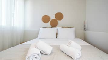 Vila luxo, vista para o jardim | Wi-Fi de cortesia, roupa de cama