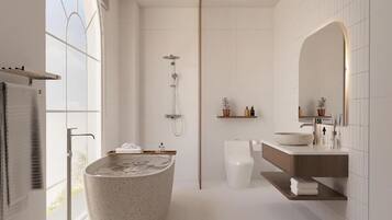 Deluxe Suite, Balcony, City View | Bathroom | Slippers