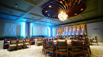 Phòng Suite Executive | Khu ăn uống
