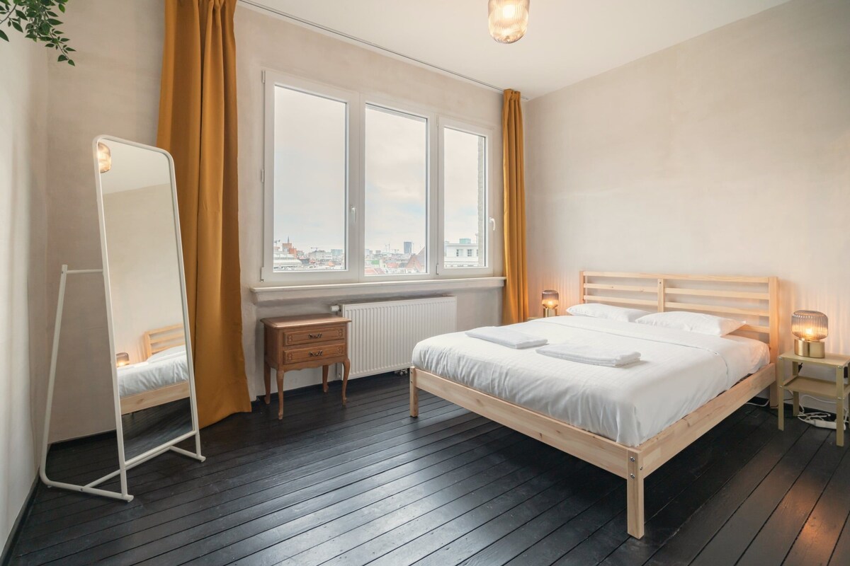 20 bedrooms