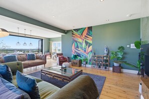 TV, fireplace, DVD player, ping pong - Shepherds Cottage - North East Escapes (Bamburgh)
