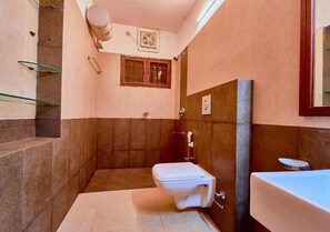 Bathroom - Ushasree Wayanad Resort by VOYE HOMES (Wayanad)