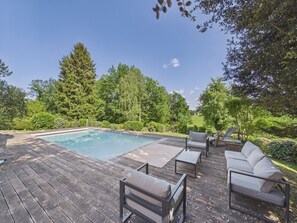 A heated pool - Charming family home with pool for 7 (Proissans)