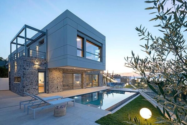 Villa, 3 Bedrooms, Balcony, Sea View | Pool | Outdoor pool - Villa Theologos (Lokroi)