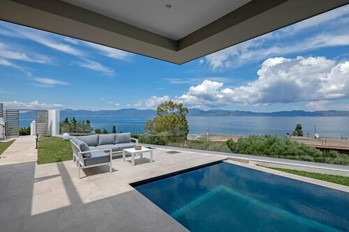 Villa Theologos 