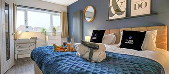 Redwald House • Driveway Parking • Sky TV • Work Desk • Fast Wifi • Garden • Yoko Property