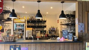 Bar (ter plaatse)