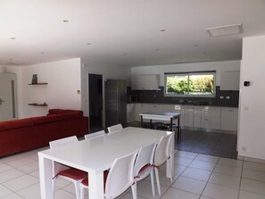 Dining - Villa with pool and air conditioning - 8 guests (Vielle-Saint-Girons)