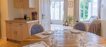 Charming and bright country cottage - 4 guests
