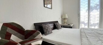 House with parking, pets allowed - 4 guests