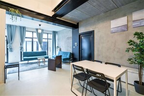 Apartment | Dining - Antwerp Central Superior Apartment (Antwerp)