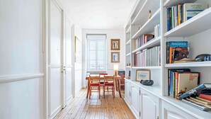 Interior - Elegant 130sqm AC Apt Square Gambetta (Carcassonne)