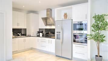 Apartment | Private kitchen
