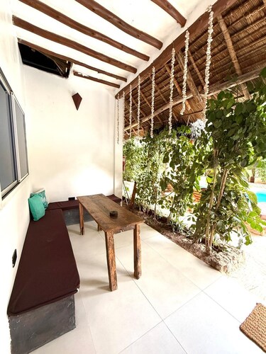 King Simba Hotel & Restaurant