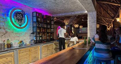 King Simba Hotel & Restaurant