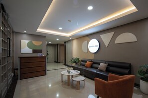 Lobby - Cove Juanda One (Kota Jakarta Pusat)