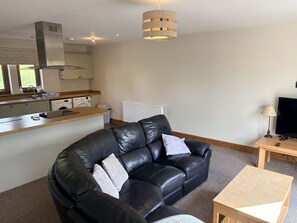 TV - Abernethys Cottage in Connel (Connel)