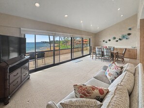 Smart TV, DVD player - 3 Bedroom Oceanfront Retreat at Makena Surf Resort - Makena Surf #E-304 (Makena, Maui)