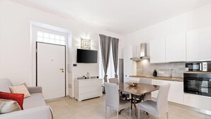 Interior - Castle Suite – Welcoming comfort in the heart of Cagliari ✨ (Cagliari)