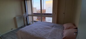 Unclassified image, 4 of 38, button - Large, Entire Apartment Near Paris (Creil)