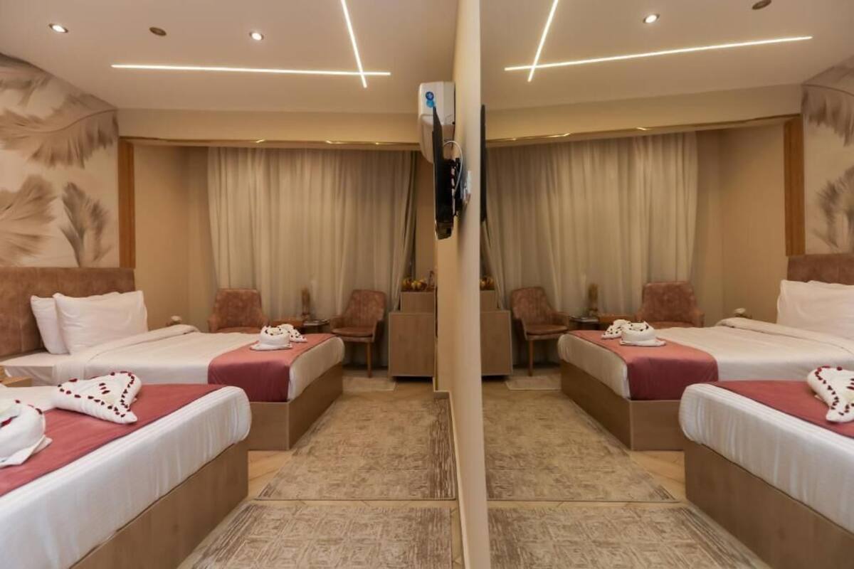 Standard Twin Room, Mountain View | Free WiFi