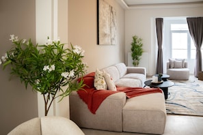 House - One Lux Stay 1br/ 1BA Antwerp Near Central Station (Antwerp)