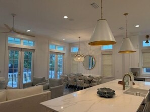 Interior - Grayt Blessings 125 Pine Street (Santa Rosa Beach)