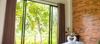 Private Tropical Villa Offering Luxury, Privacy & Exceptional Service