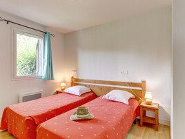 1 habitación y ropa de cama 