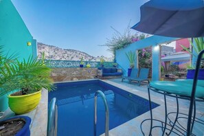 Pool - Perfect Family Getaway  2BR, Pool & All Comforts Included (Awrir)