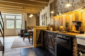 Interior - Guesthouse in historic country style (Kall)
