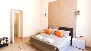 Blackout curtains, soundproofing, iron/ironing board, free WiFi